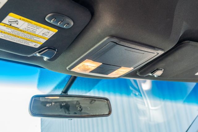 Used 2018 Ford Explorer XLT w/ Equipment Group 202A image 21