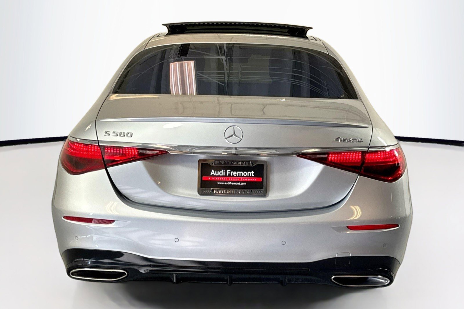 Used 2022 Mercedes-Benz S 580 S 580 image 6