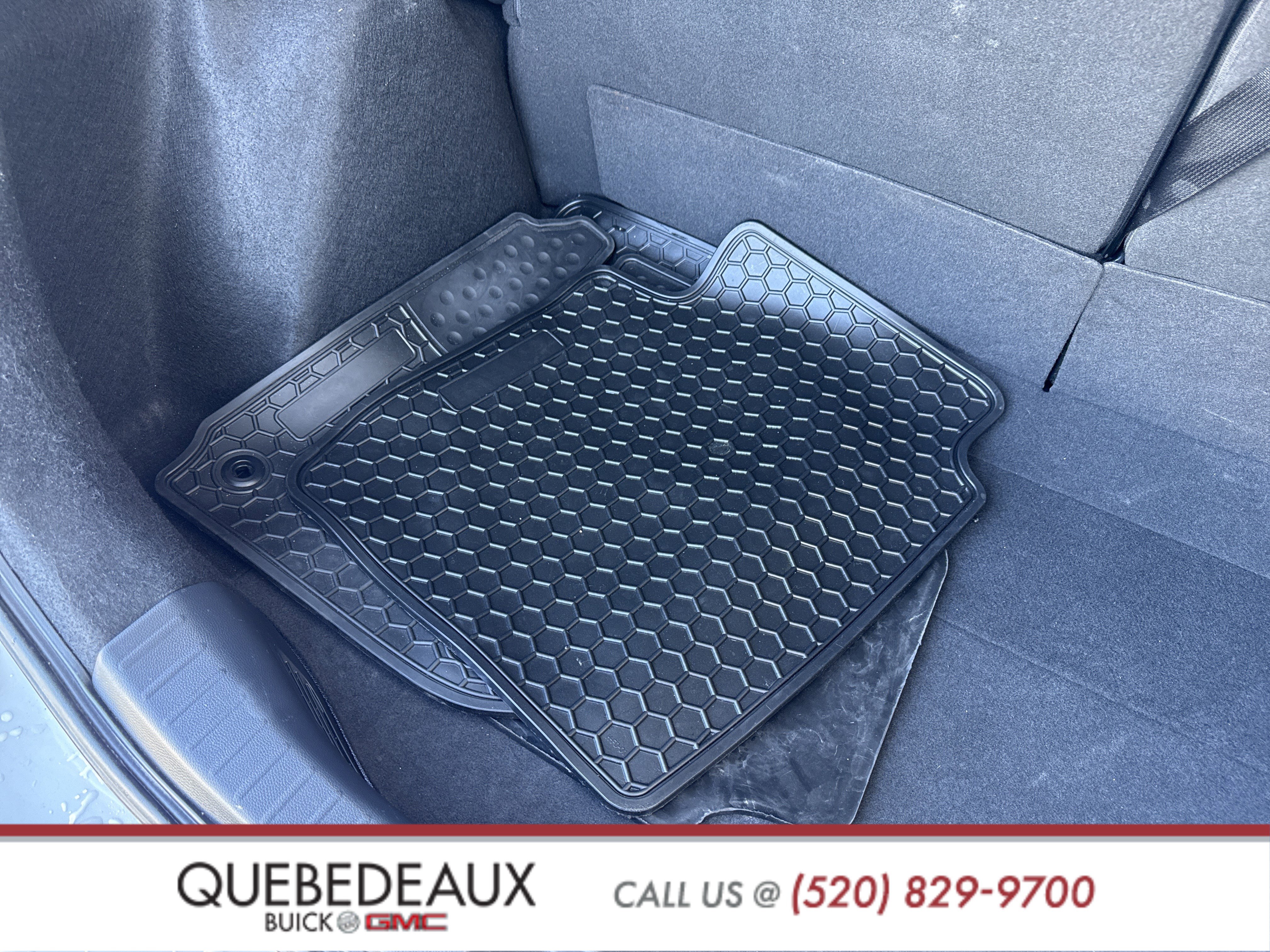 Used 2020 Honda Fit LX image 11