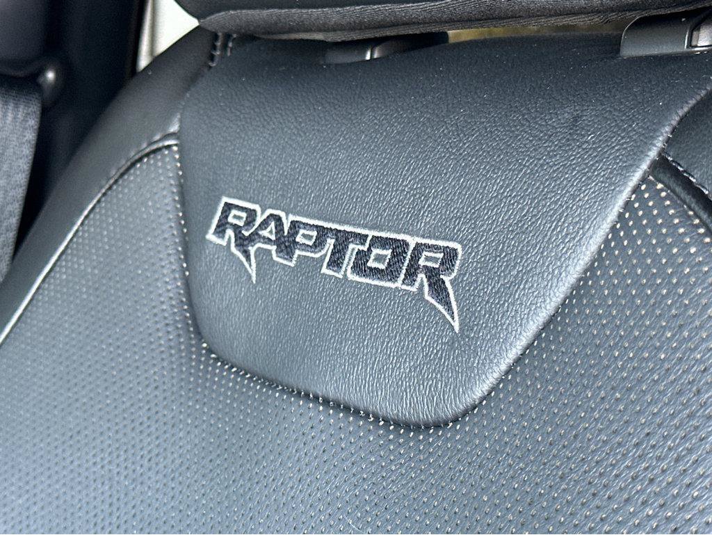 Used 2019 Ford F150 Raptor w/ Equipment Group 802A Luxury AWD/4WD image 32