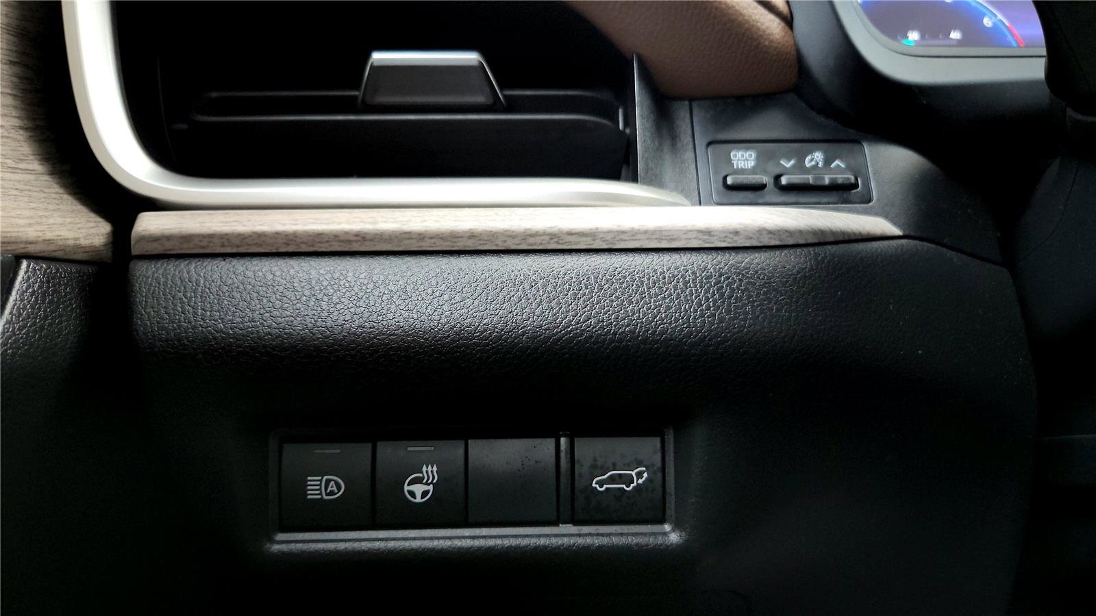 Used 2024 Toyota Grand Highlander Platinum image 35