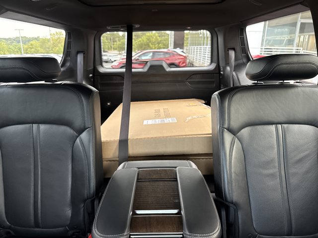 Used 2022 Jeep Grand Wagoneer Series I AWD/4WD image 20