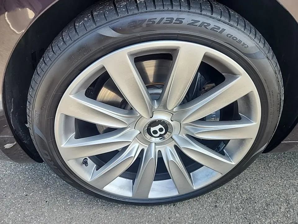 Used 2014 Bentley Flying Spur W12 image 15