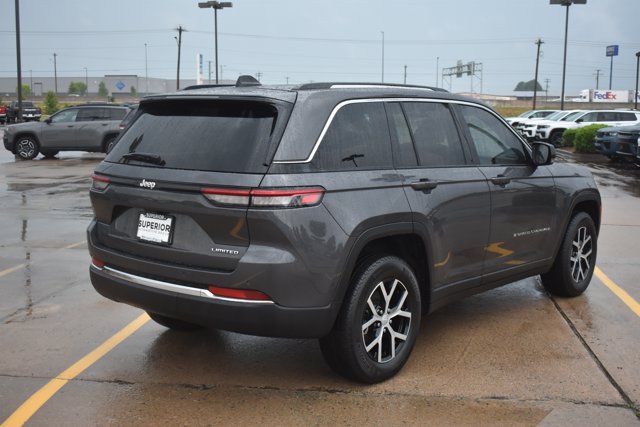 Used 2023 Jeep Grand Cherokee Limited RWD image 5