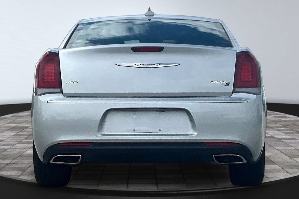 Used 2020 Chrysler 300 S AWD/4WD image 5