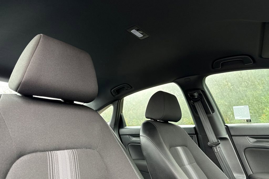 Used 2025 Honda Civic Sport image 16