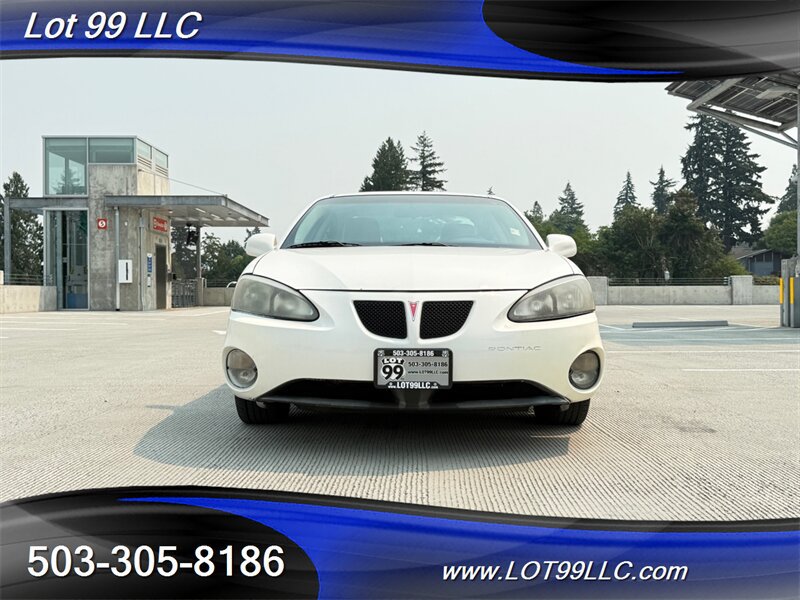 Used 2004 Pontiac Grand Prix GT w/ Drivers Package FWD image 3