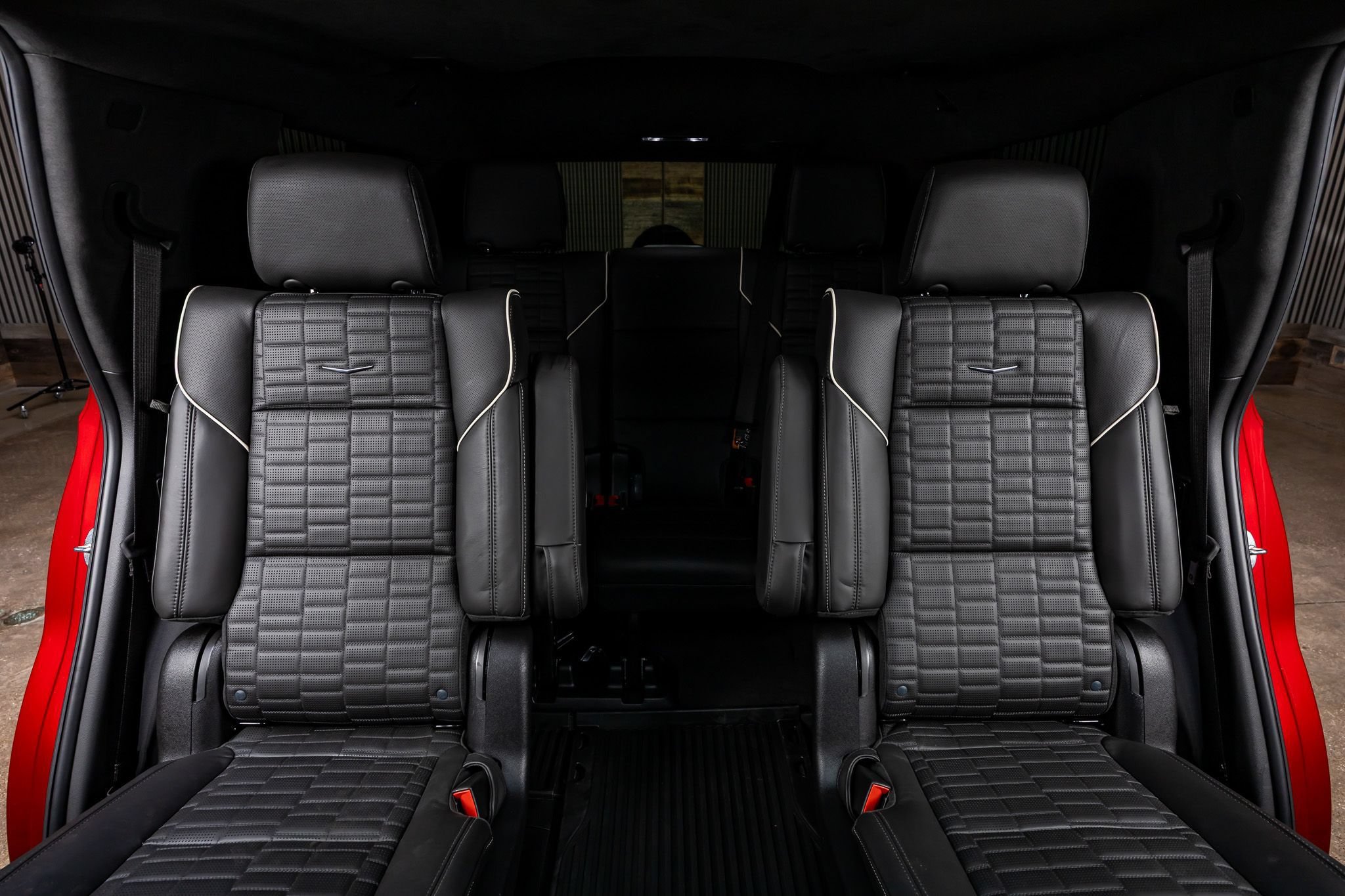 Used 2026 Cadillac Escalade V w/ LPO, Floor Liner Package AWD/4WD image 37