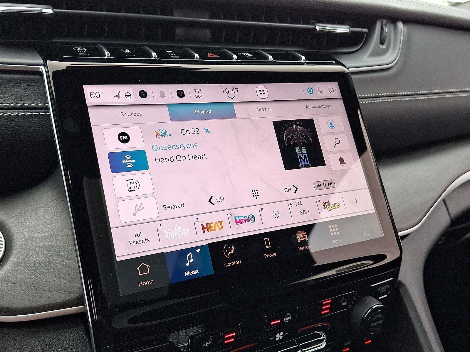 New 2025 Jeep Grand Cherokee L Limited w/ MOPAR Finishing Package image 14