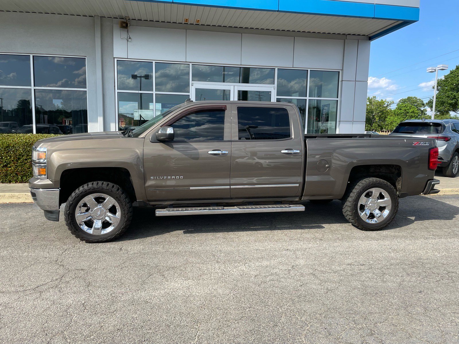 Used 2014 Chevrolet Silverado 1500 LTZ Z71 image 2