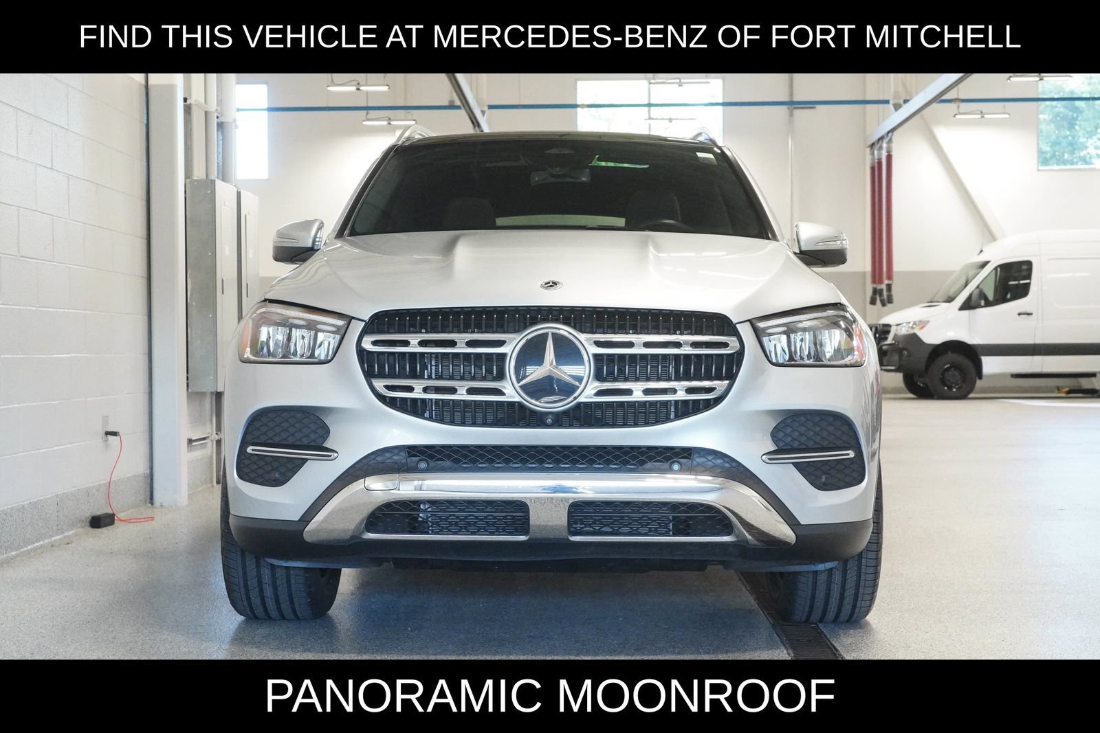 Certified 2025 Mercedes-Benz GLE 450e 4MATIC image 2