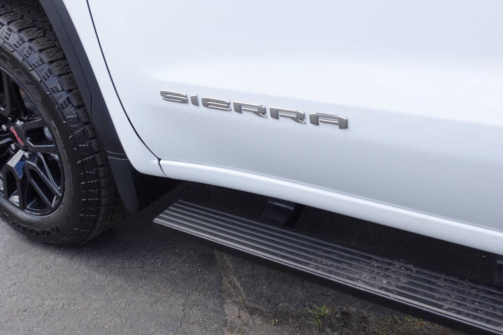 Used 2023 GMC Sierra 1500 Pro w/ Graphite Edition AWD/4WD image 12
