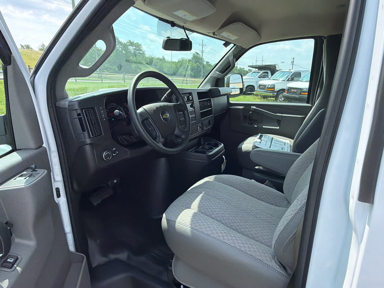 New 2026 Chevrolet Express 3500 w/ Driver Convenience Package RWD image 22