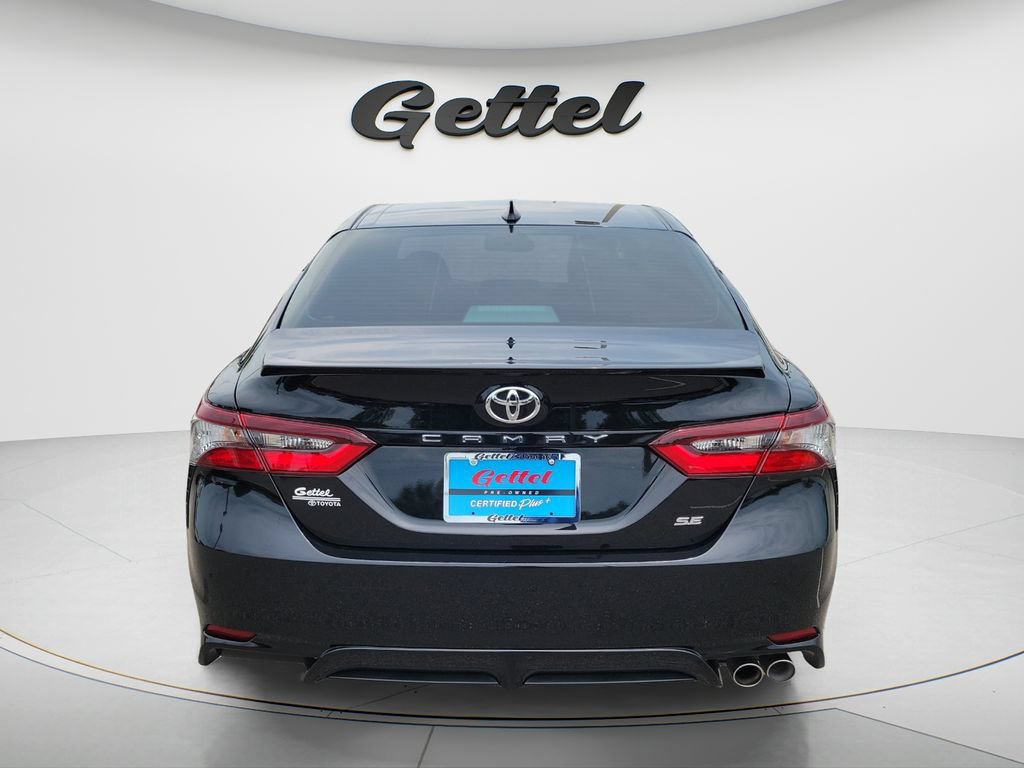 Used 2024 Toyota Camry SE w/ Convenience Package FWD image 6