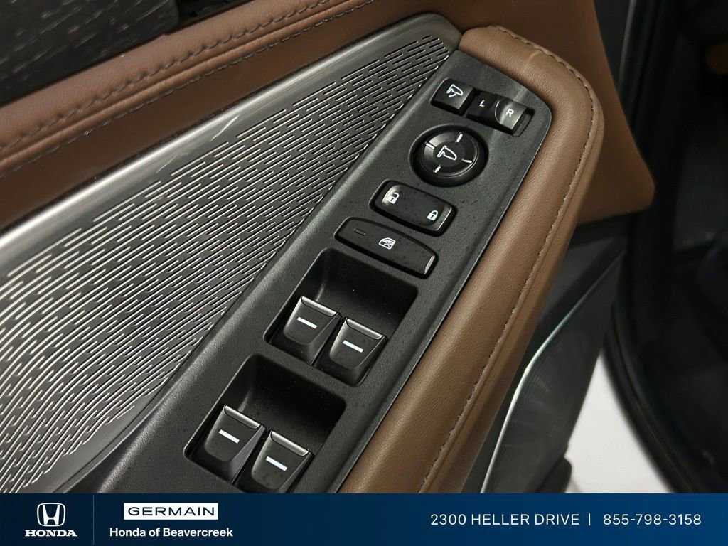 Used 2024 Acura MDX SH-AWD w/ Advance Package image 18