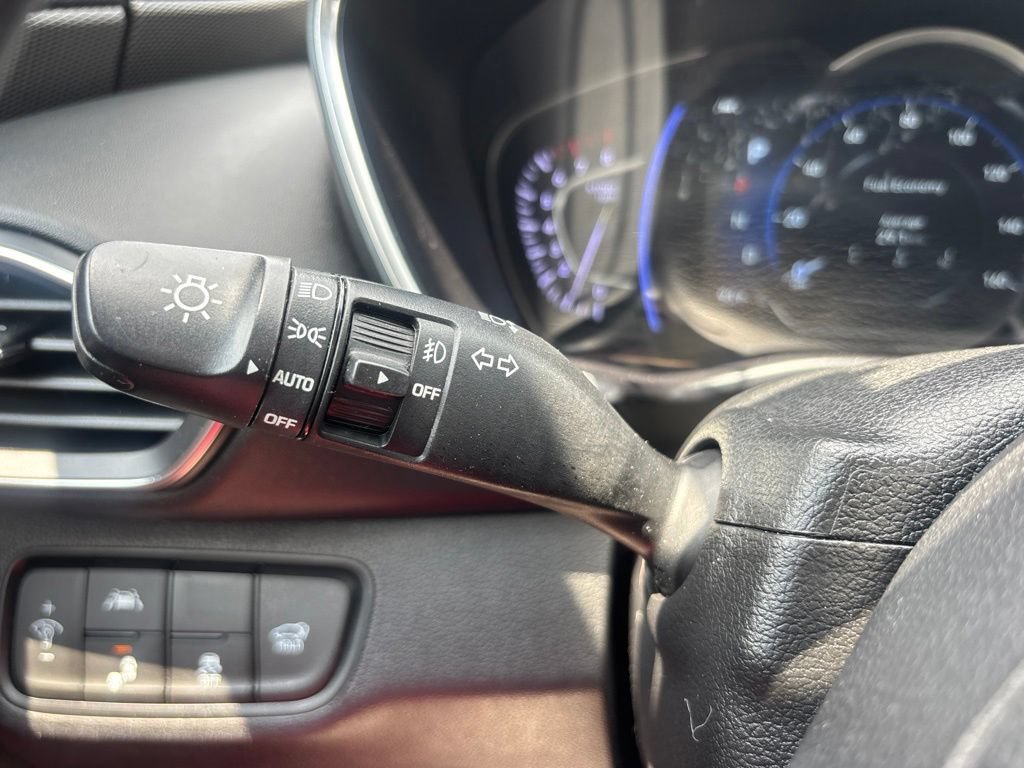 Used 2020 Hyundai Santa Fe SEL w/ Convenience Package FWD image 22