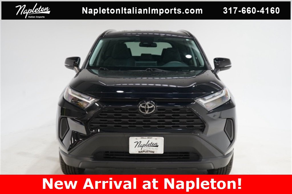 Used 2024 Toyota RAV4 XLE image 2
