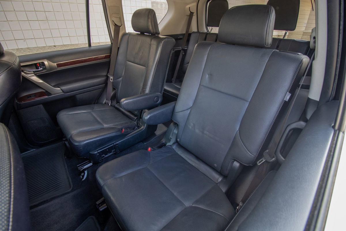Used 2018 Lexus GX 460 Premium AWD/4WD image 18