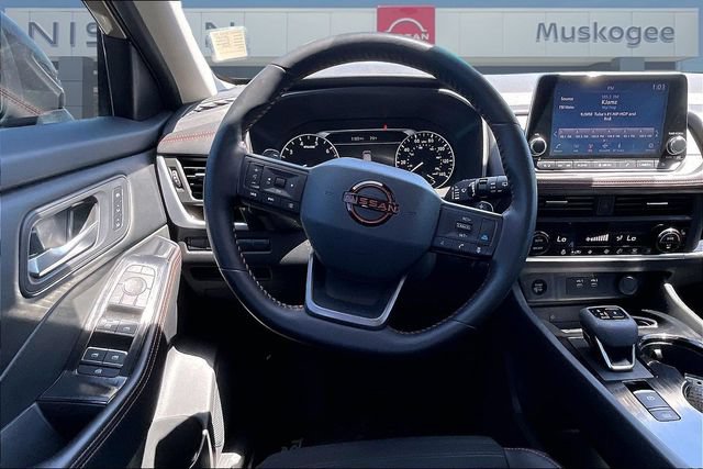 Used 2025 Nissan Rogue SV w/ Rock Creek Premium Package AWD/4WD image 8