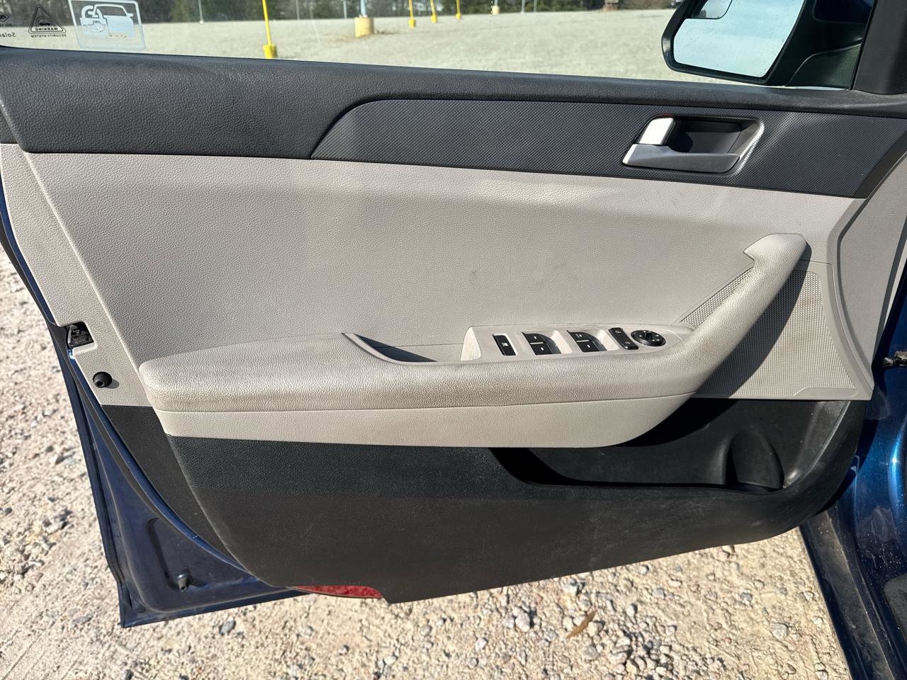 Used 2015 Hyundai Sonata SE image 10