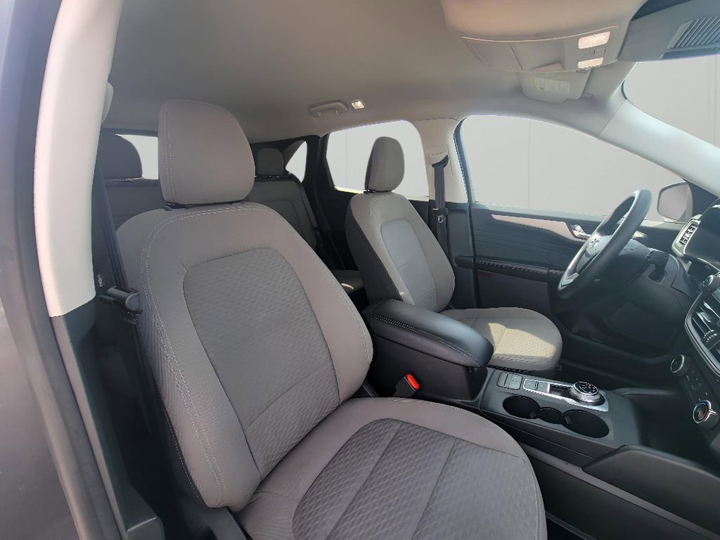 Used 2021 Ford Escape SE FWD image 32