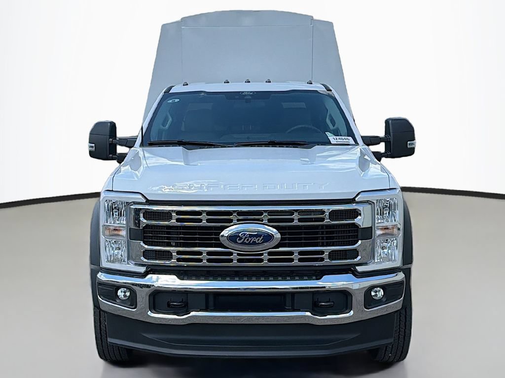 New 2026 Ford F550 4x4 Crew Cab Super Duty image 9