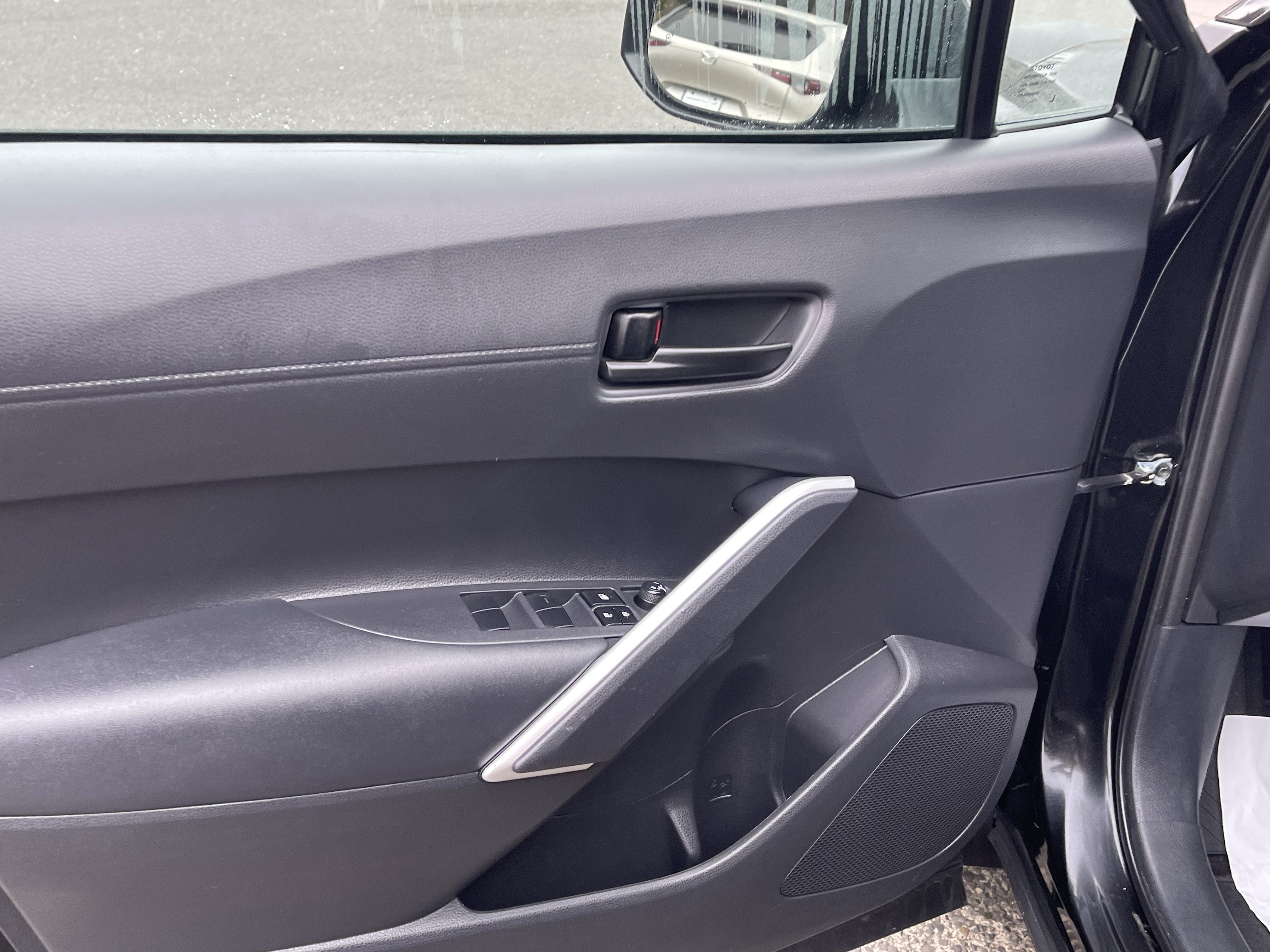 Certified 2023 Toyota Corolla Cross LE FWD image 16