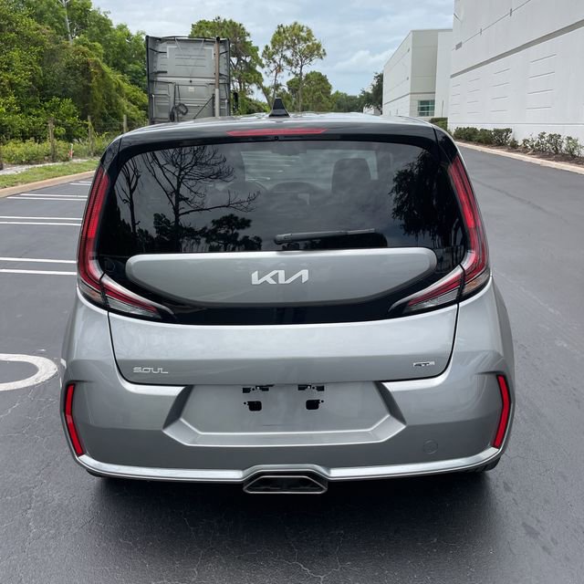 Used 2024 Kia Soul GT-Line FWD image 4