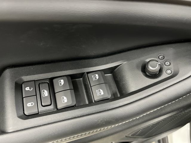 New 2025 Jeep Grand Cherokee L Limited w/ Luxury Tech Group II image 29