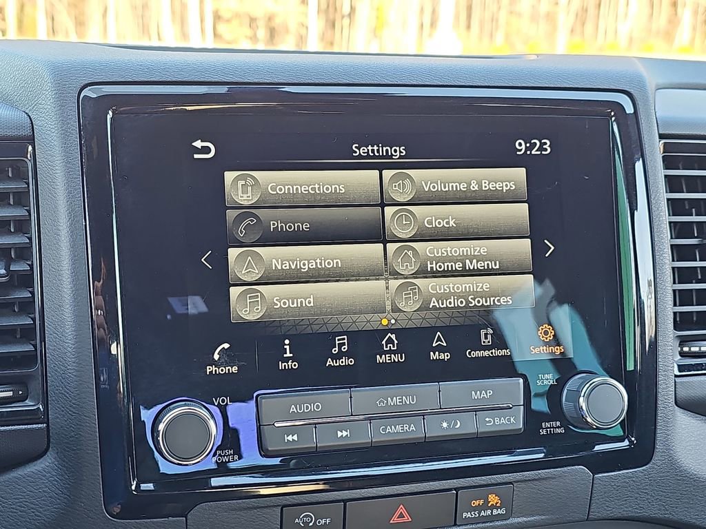 Used 2024 Nissan Frontier PRO-4X w/ Off-Road Protection Package image 23