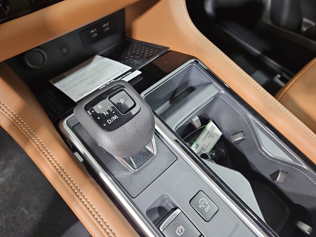 New 2026 Nissan Pathfinder Platinum AWD/4WD image 23