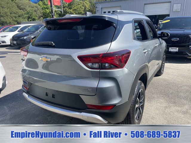 Used 2025 Chevrolet TrailBlazer LT AWD/4WD image 8
