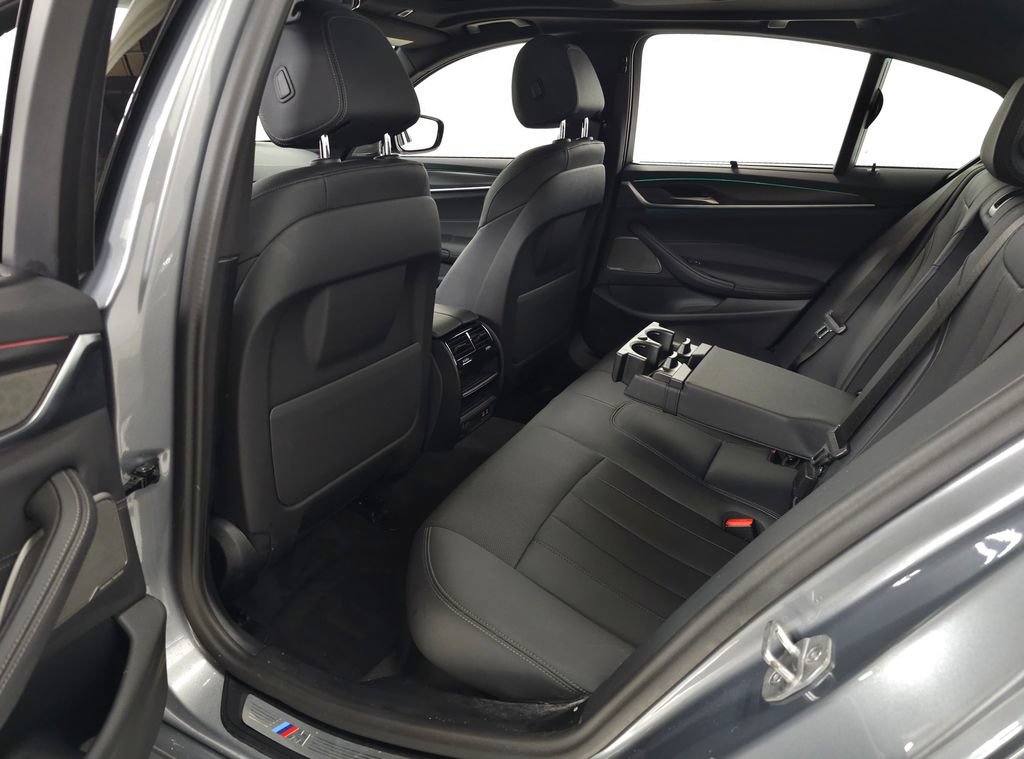 Used 2023 BMW 540i xDrive w/ Executive Package AWD/4WD image 35