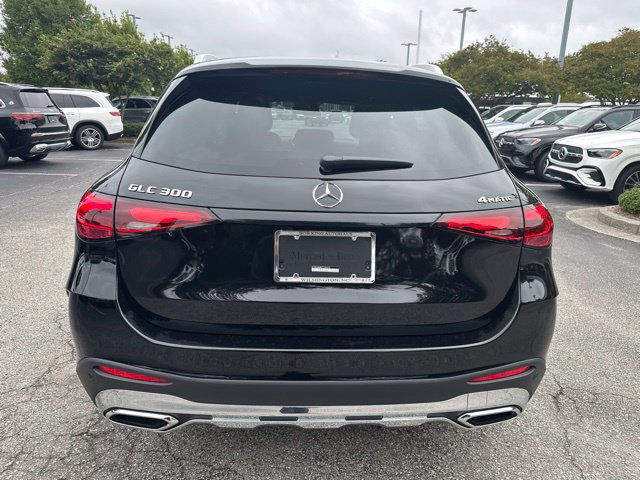 Used 2026 Mercedes-Benz GLC 300 4MATIC image 5