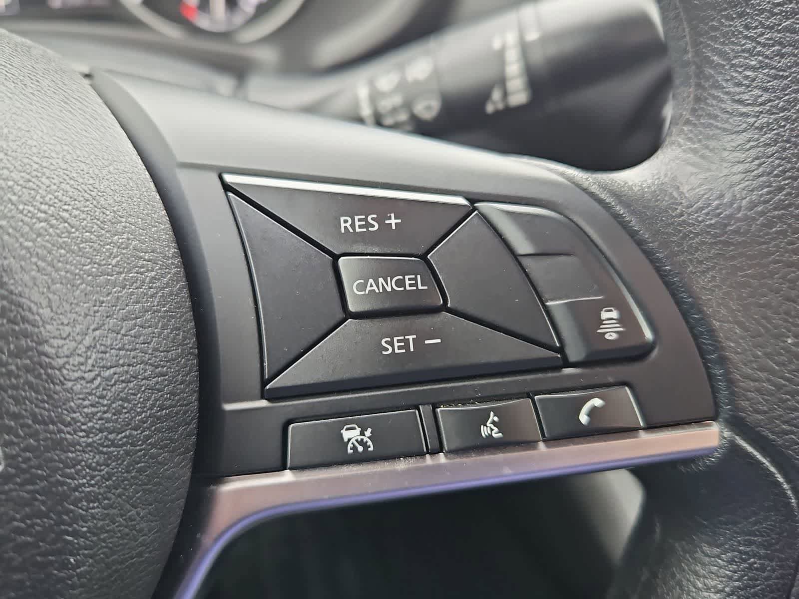 Used 2024 Nissan Sentra SV FWD image 24