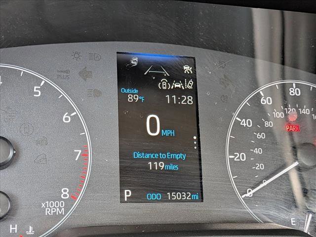 Used 2024 Toyota Corolla LE FWD image 5