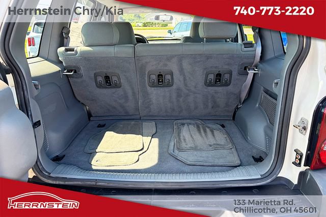 Used 2006 Jeep Liberty Sport AWD/4WD image 22