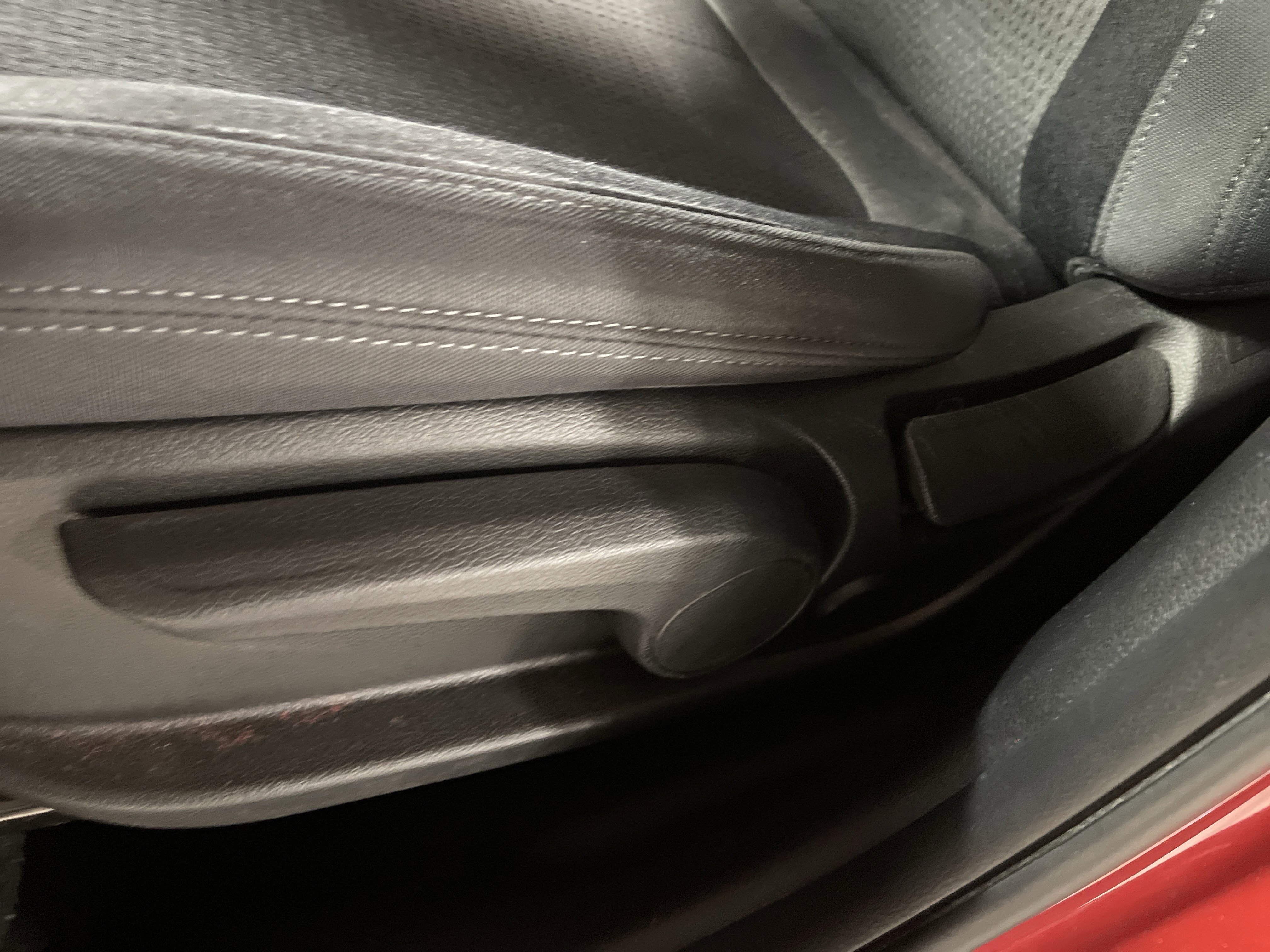 Used 2023 Hyundai Santa Fe SE image 10