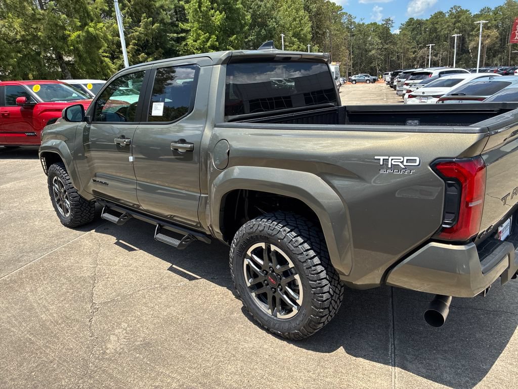New 2026 Toyota Tacoma TRD Sport AWD/4WD image 3