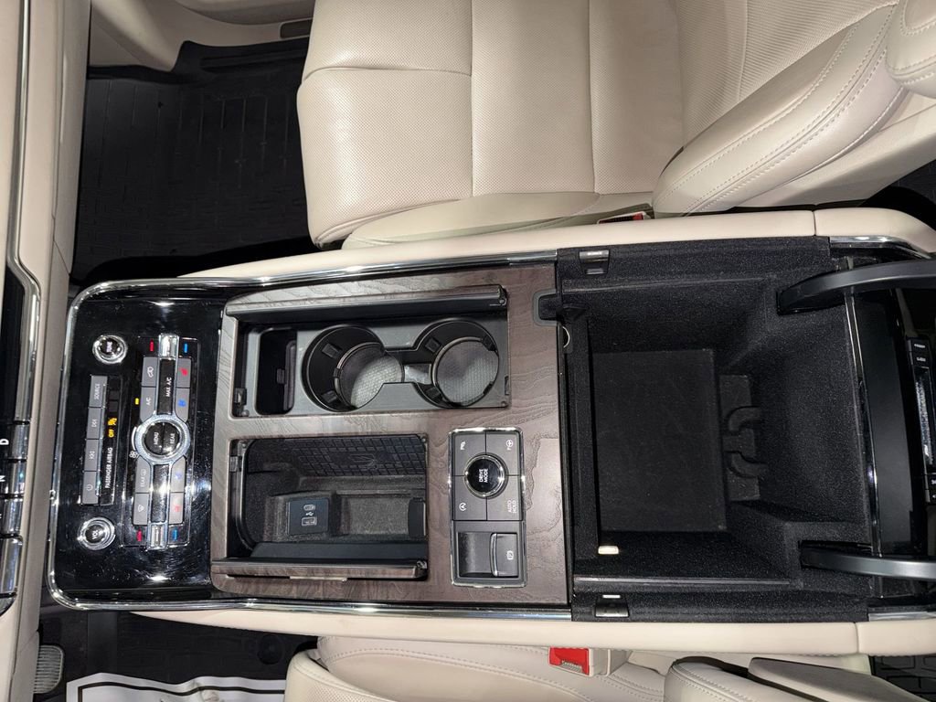 Certified 2021 Lincoln Navigator Reserve image 24