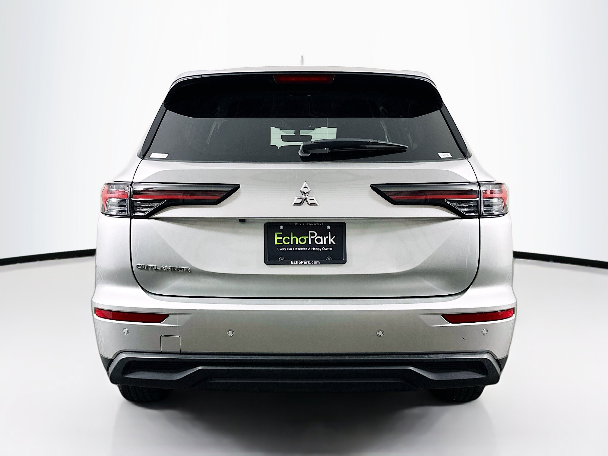 Used 2025 Mitsubishi Outlander ES FWD image 7
