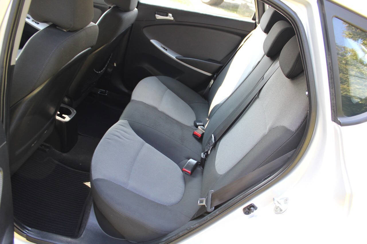 Used 2014 Hyundai Accent GS image 24
