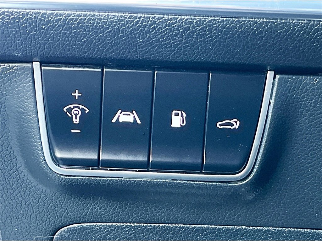 Used 2023 Kia Stinger GT2 image 10