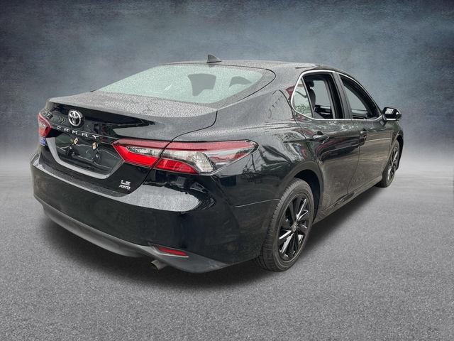 Used 2022 Toyota Camry LE w/ Cold Weather Package AWD/4WD image 7