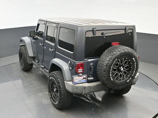 Used 2016 Jeep Wrangler Unlimited Rubicon w/ Connectivity Group image 30