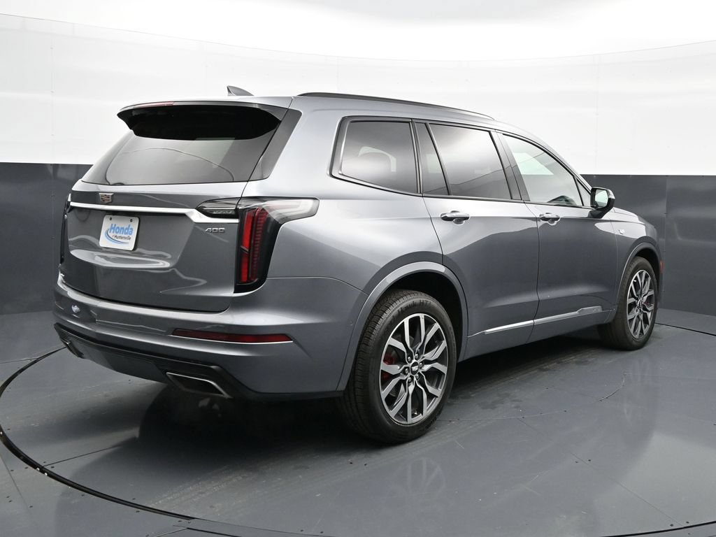 Used 2022 Cadillac XT6 Sport w/ Technology Package AWD/4WD image 8