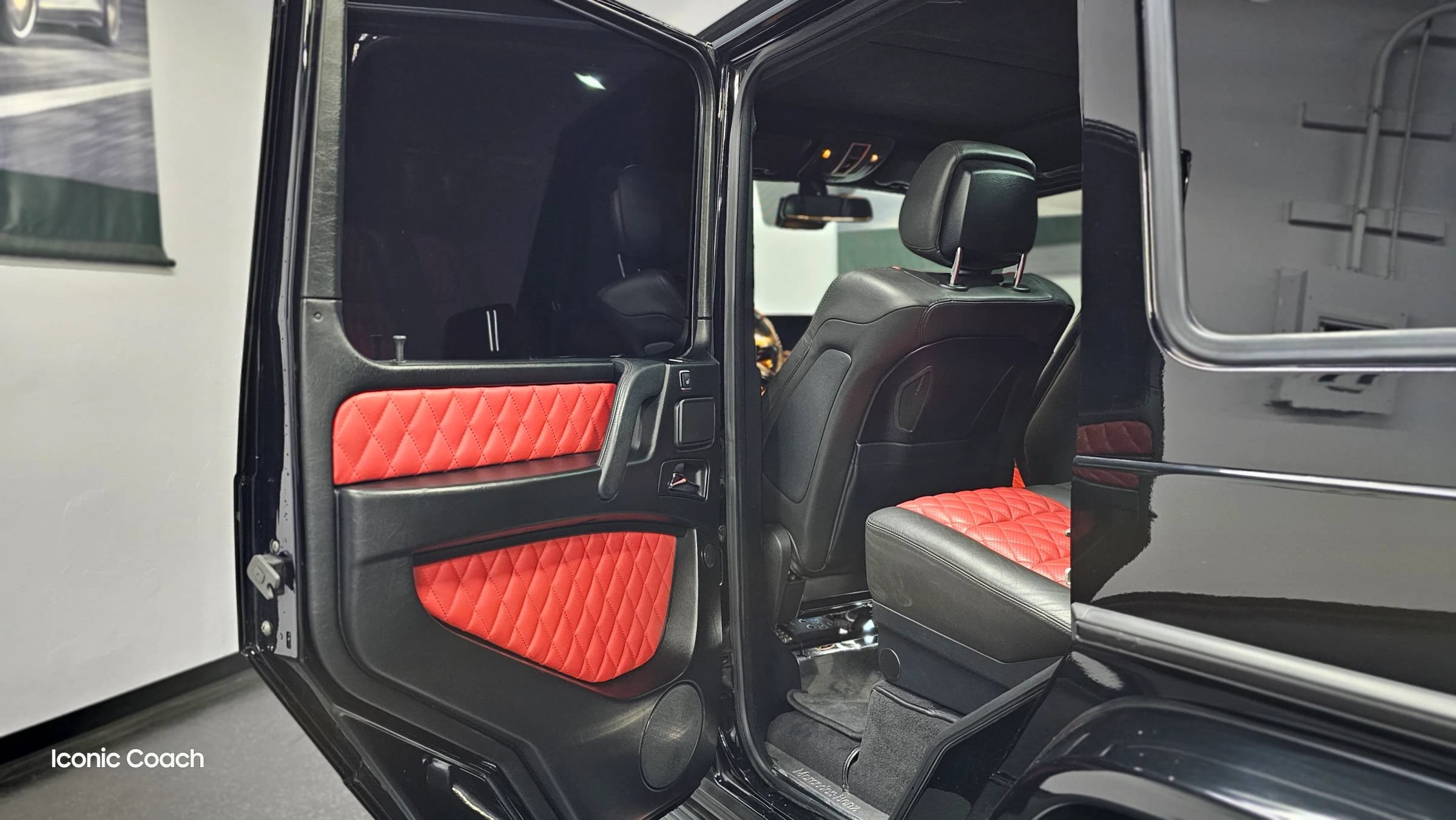 Used 2013 Mercedes-Benz G 550 image 36