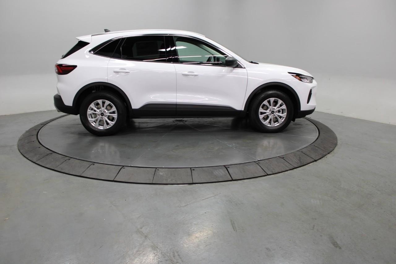 New 2023 Ford Escape Active w/ Tech Pack #1 image 8