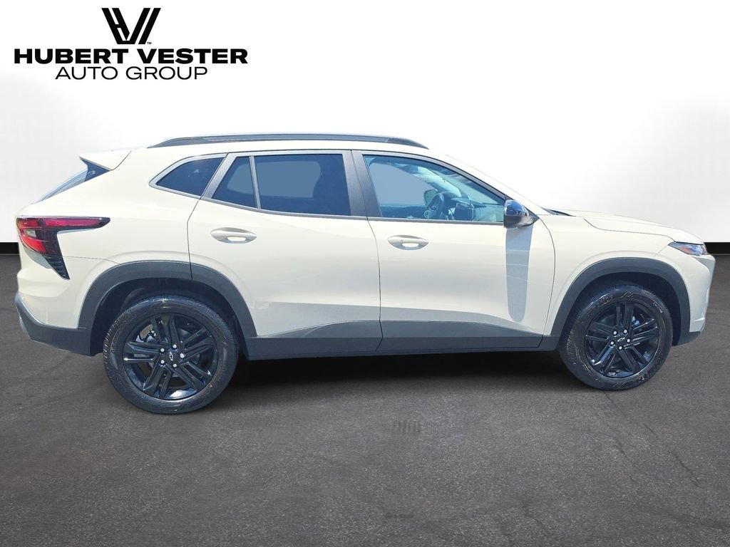 New 2026 Chevrolet Trax ACTIV w/ Driver Confidence Package FWD image 5