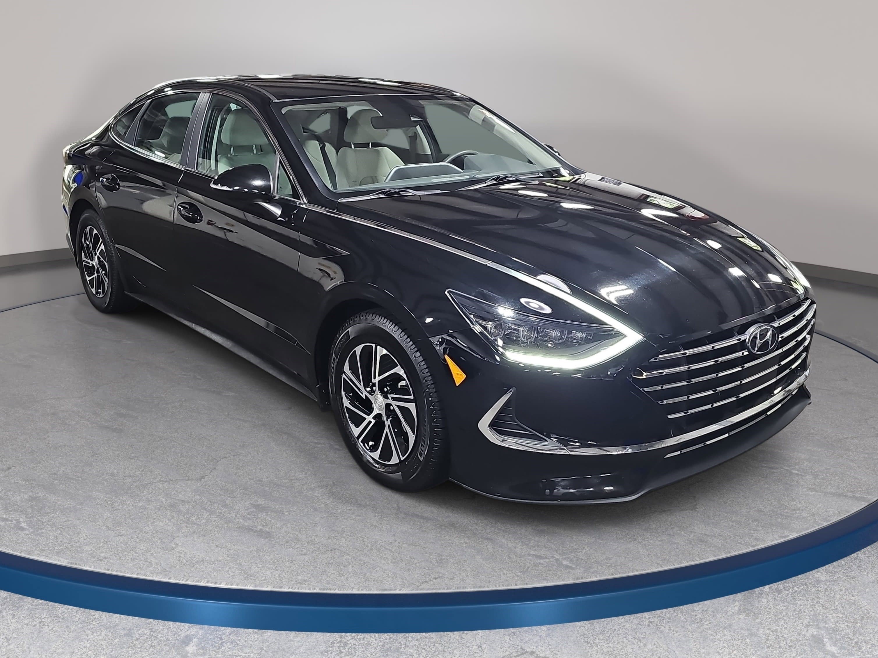 Used 2023 Hyundai Sonata Blue FWD image 3